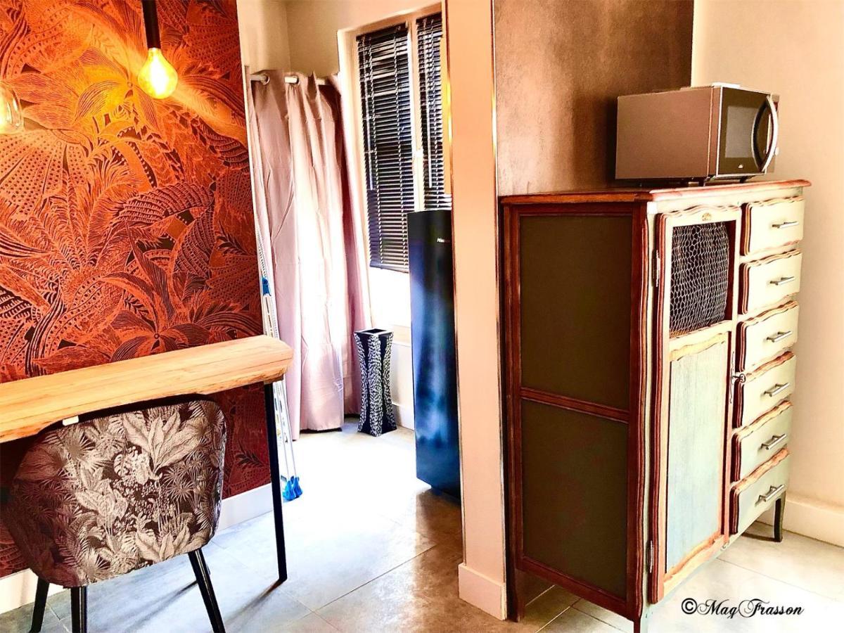 Le Dupe Aparthotel Brissac-Quince Eksteriør bilde