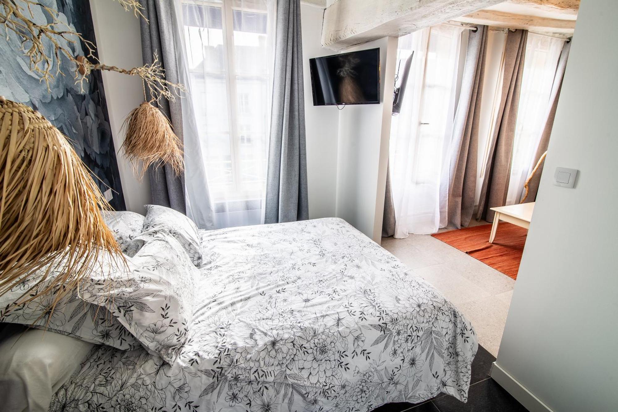 Le Dupe Aparthotel Brissac-Quince Eksteriør bilde